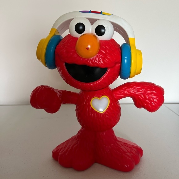 Hasbro Toys Sesame Street Lets Dance Elmo 2inch Elmo Toy That Sings